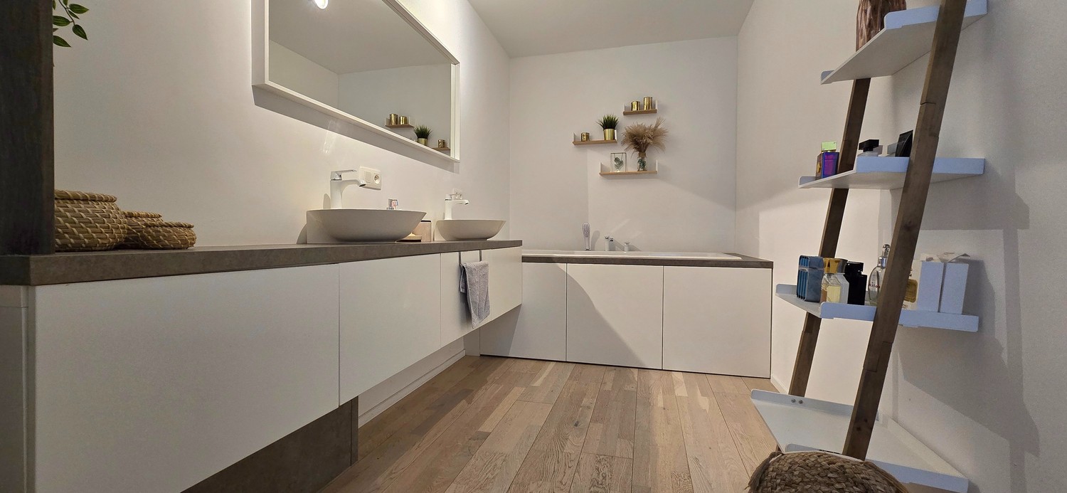 Badkamer verdieping — woning in Lummen
