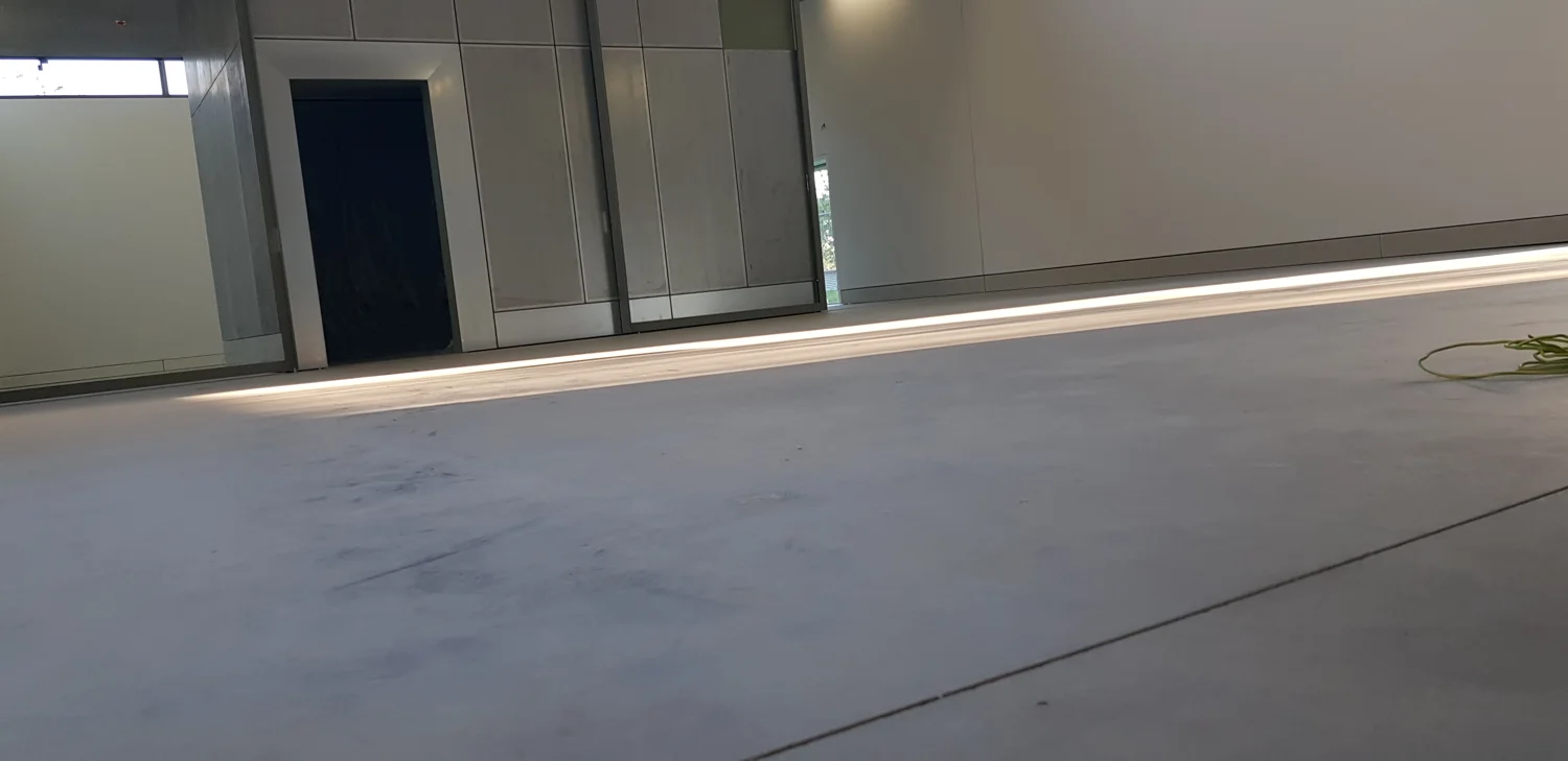 Betonvloeren in het Collectiepaviljoen Middelheim
