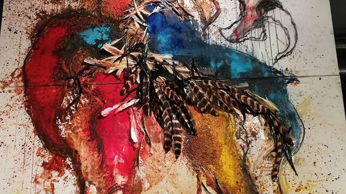 Kleurrijk kunstwerk bij LABIOMISTA